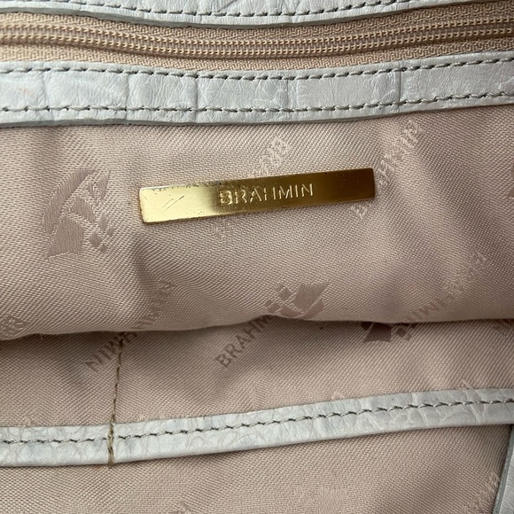 COPY - Brahmin Brayden Pearlized Ivory/Light Gray Leather Tote Bag Croc Embossed - Picture 11 of 15